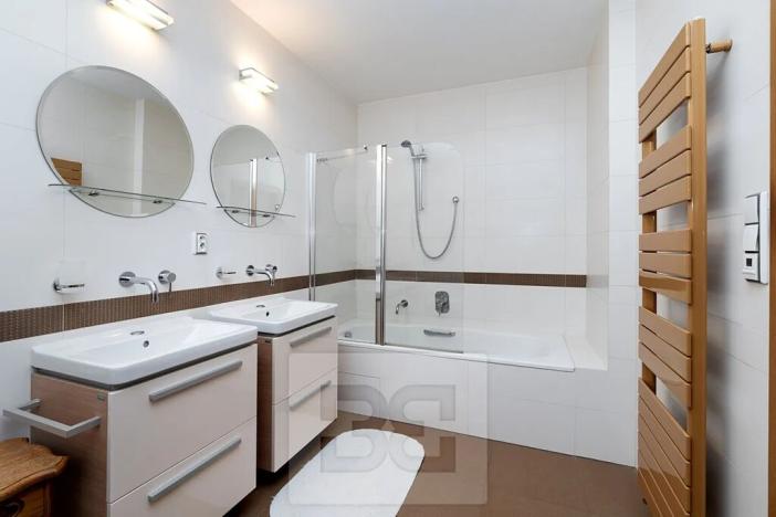 Prodej bytu 4+kk, Průhonice, Uhříněveská, 126 m2