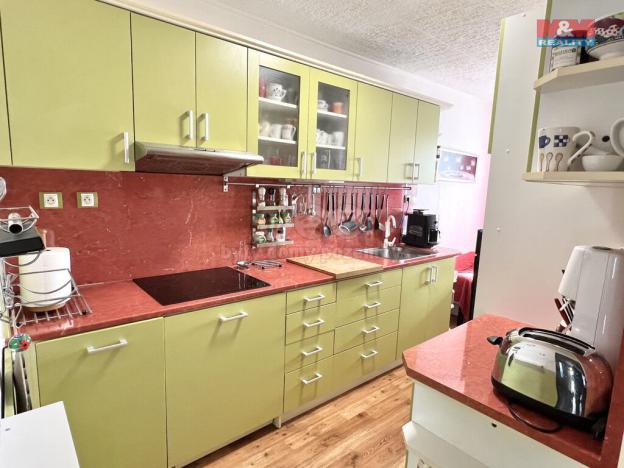 Prodej bytu 3+1, Praha - Černý Most, Kpt. Stránského, 80 m2