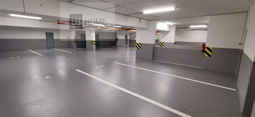 Prodej garážového stání, Karlovy Vary, 14 m2