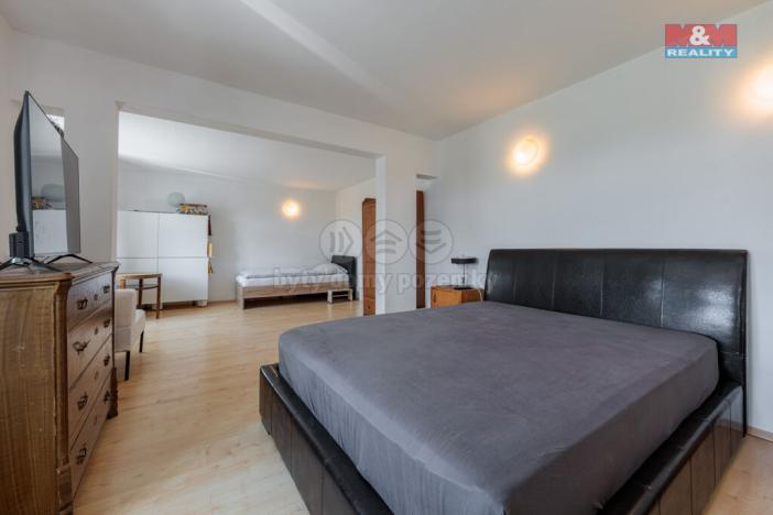 Prodej rodinného domu, Hroznětín, ČSA, 240 m2