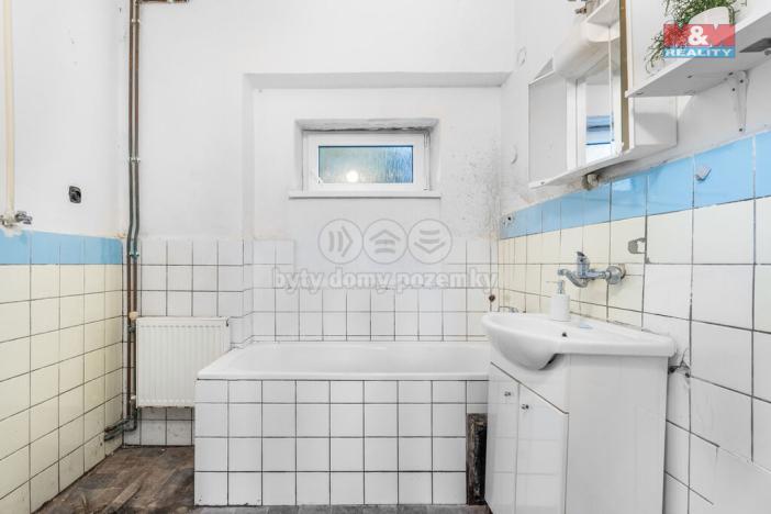 Prodej rodinného domu, Libouchec, 200 m2