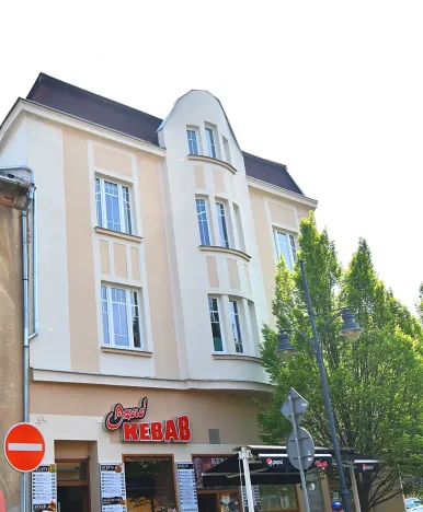 Pronájem bytu 2+kk, Chomutov, Žižkovo náměstí, 59 m2