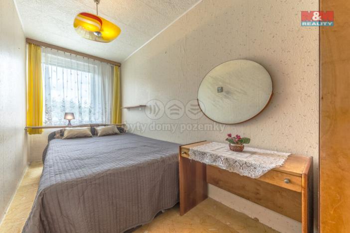 Prodej bytu 3+1, Praha - Troja, Lešenská, 67 m2