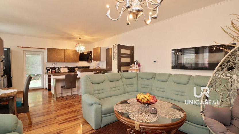 Prodej rodinného domu, Božice, 233 m2