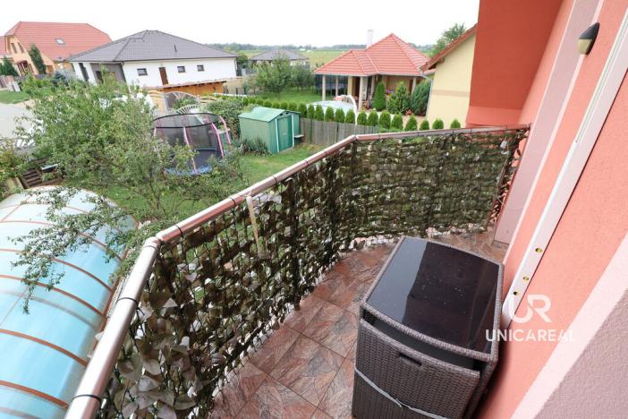 Prodej rodinného domu, Božice, 233 m2