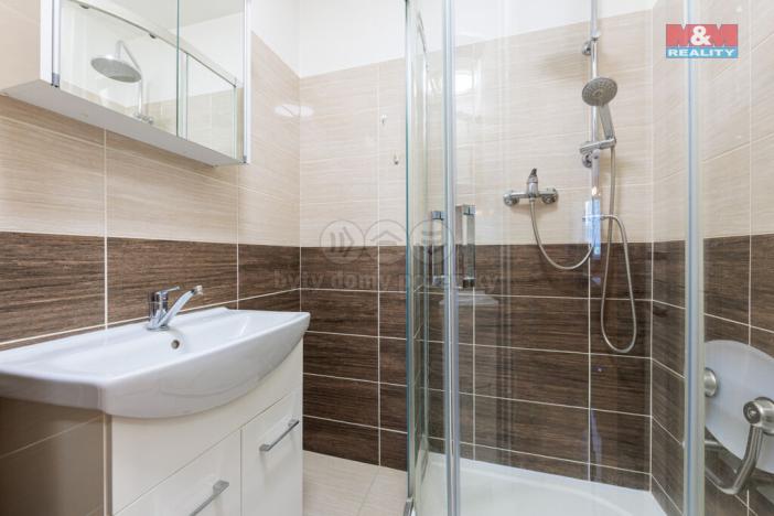 Prodej bytu 3+1, Nová Role, 1. máje, 69 m2