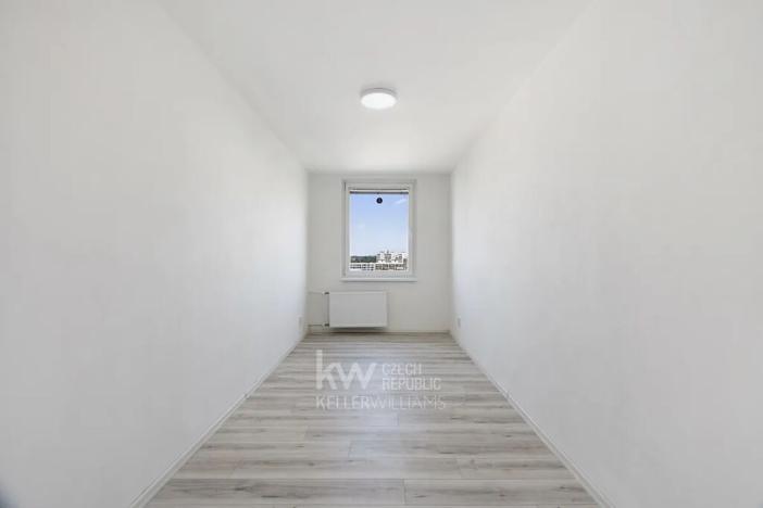 Prodej bytu 3+1, Praha - Troja, Hnězdenská, 74 m2