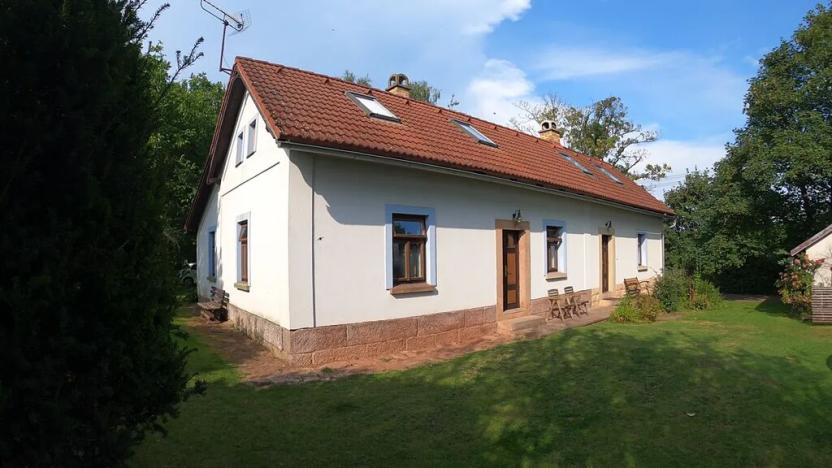 Prodej rodinného domu, Pecka, 300 m2