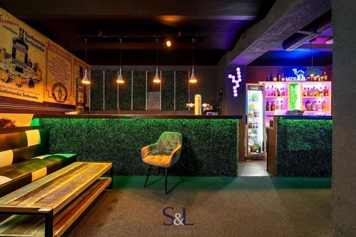 Pronájem obchodního prostoru, Liberec, Mariánská, 250 m2