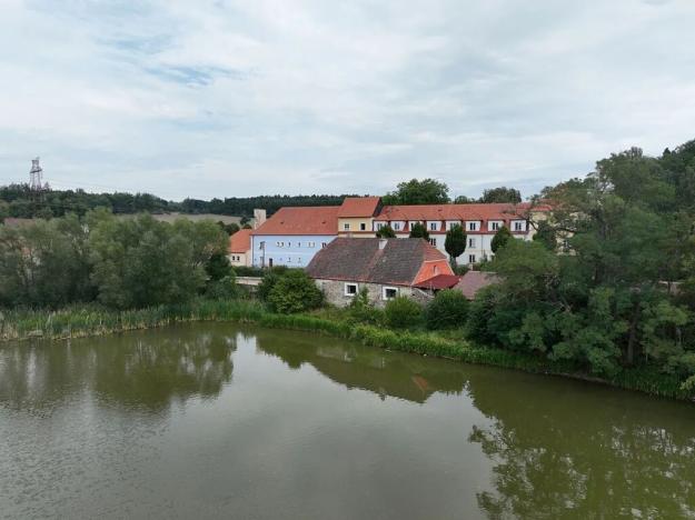 Prodej rodinného domu, Drhovle, 206 m2