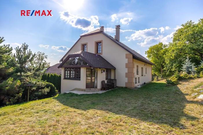 Prodej komerční nemovitosti, Nový Knín, 360 m2