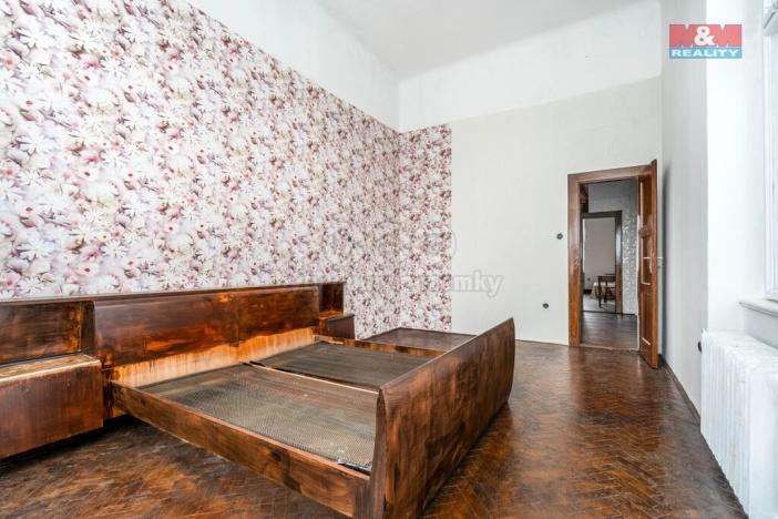 Prodej rodinného domu, Křinec, 630 m2