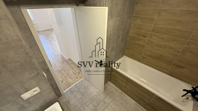 Prodej bytu 1+1, Praha - Smíchov, Holubova, 45 m2
