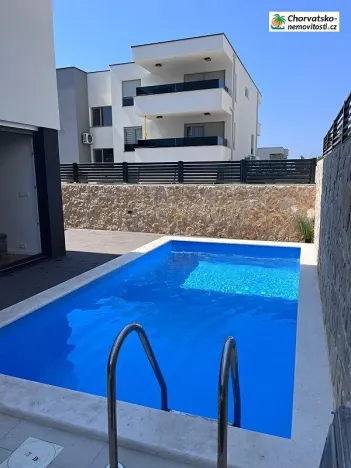 Prodej bytu 3+kk, Novalja, Chorvatsko, 76 m2