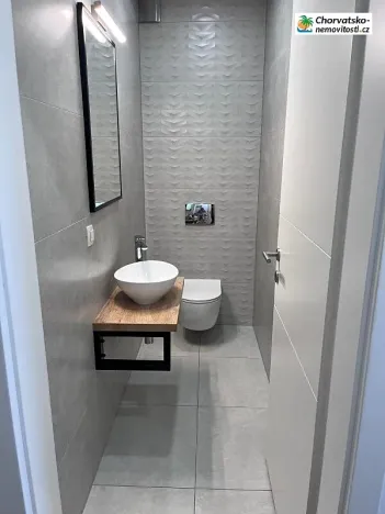 Prodej bytu 3+kk, Novalja, Chorvatsko, 76 m2