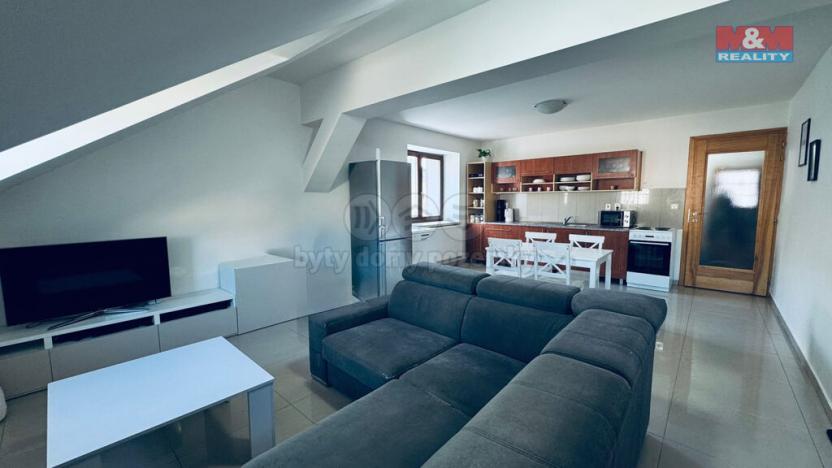 Pronájem bytu 2+1, Šternberk, Hlavní náměstí, 70 m2