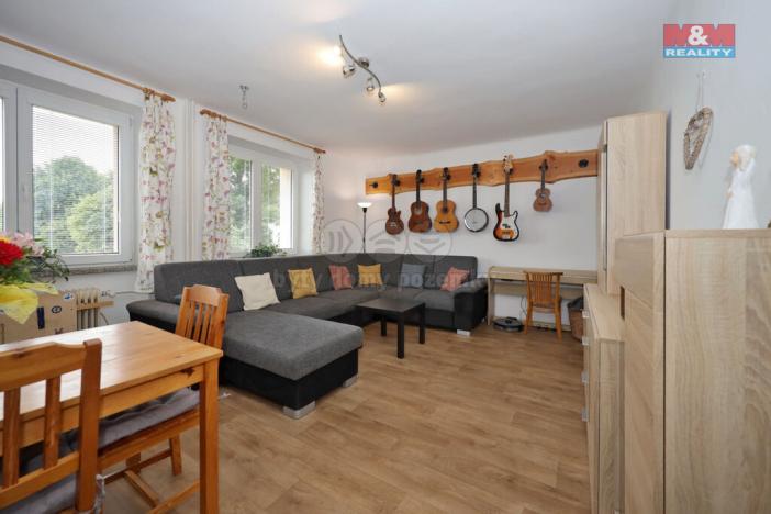 Prodej bytu 3+1, Stojčín, 76 m2