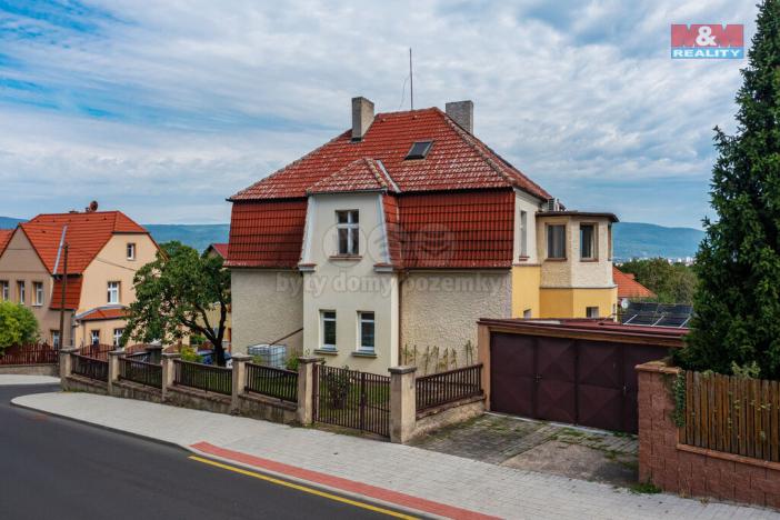 Prodej bytu 3+1, Teplice, Plzeňská, 130 m2