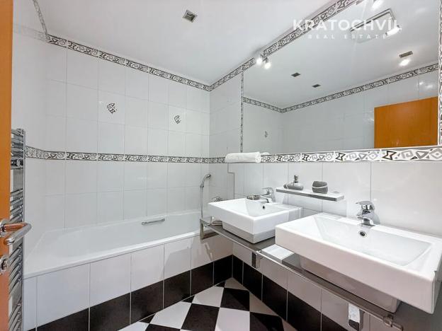 Prodej bytu 4+kk, Praha - Dejvice, Paťanka, 118 m2