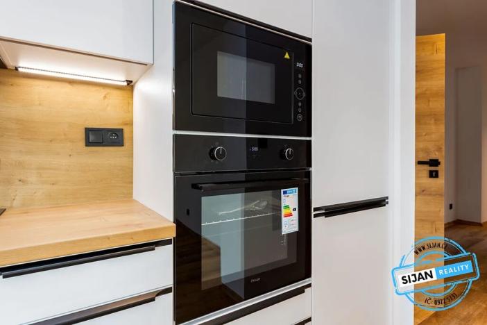 Prodej bytu 3+kk, Ostrava, U Lesa, 73 m2