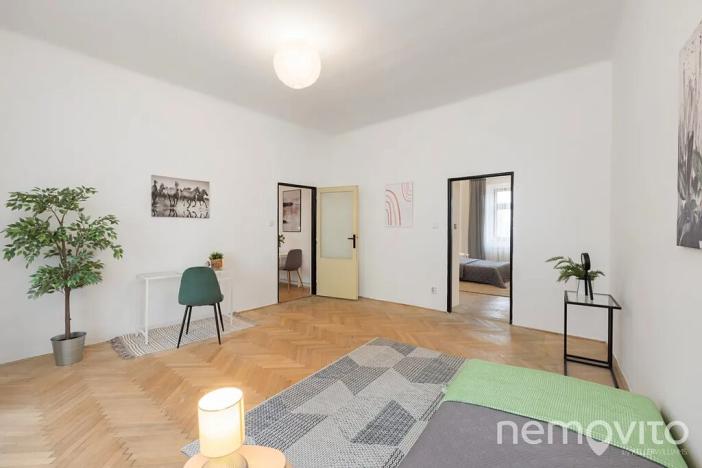 Prodej bytu 2+1, Praha - Holešovice, Bubenská, 69 m2