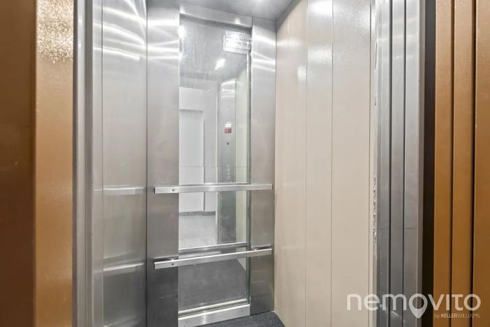 Prodej bytu 4+kk, Praha - Karlín, Sokolovská, 127 m2