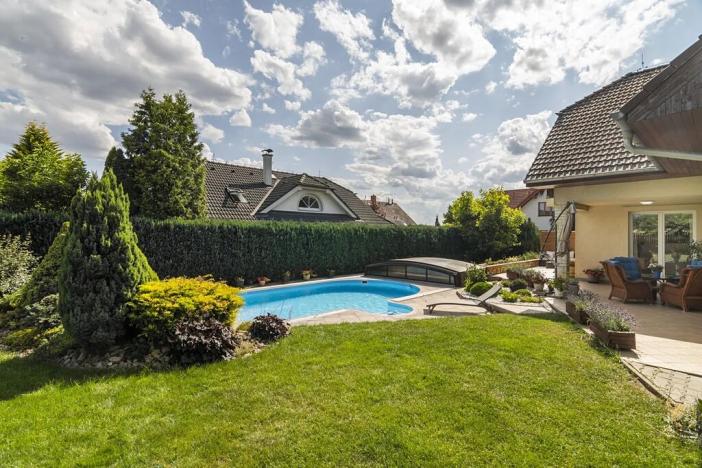 Prodej rodinného domu, Klecany, U Louže, 225 m2