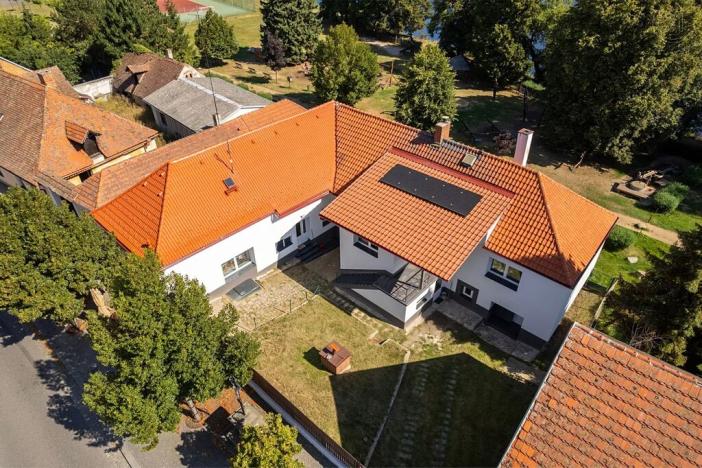 Prodej vícegeneračního domu, Kamýk nad Vltavou, 320 m2