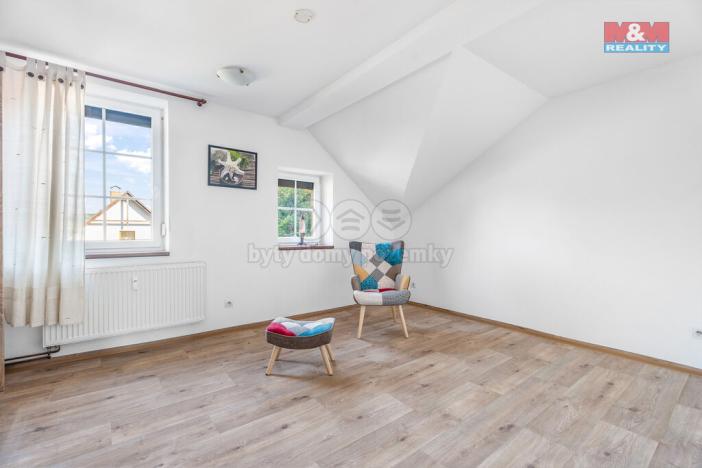 Prodej bytu 1+kk, Mladé Buky, 25 m2