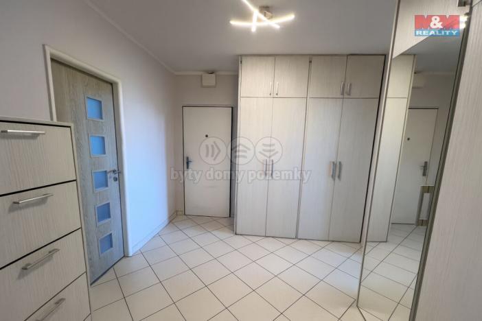 Prodej bytu 3+1, Praha - Prosek, Vysočanská, 73 m2