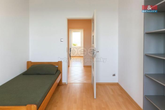 Prodej bytu 3+1, Praha - Prosek, Vysočanská, 73 m2