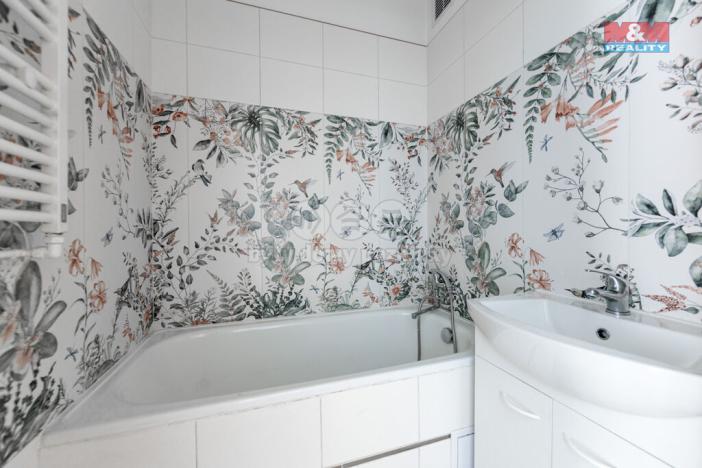 Prodej bytu 2+1, Bukovany, 51 m2