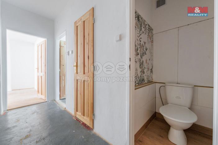 Prodej bytu 2+1, Bukovany, 51 m2