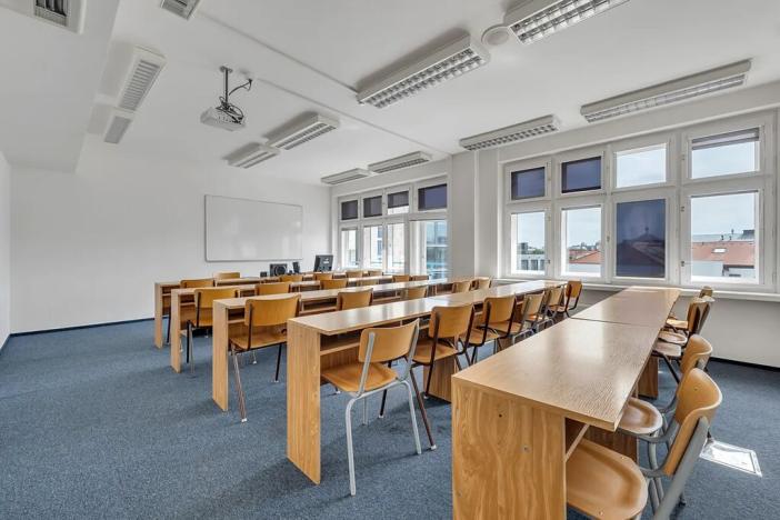 Pronájem kanceláře, Praha - Nové Město, Spálená, 40 m2