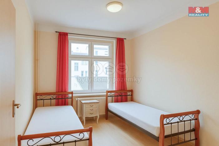Prodej bytu 3+kk, Karlovy Vary, Jugoslávská, 71 m2