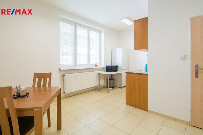 Pronájem bytu 2+kk, Ostrava - Moravská Ostrava, 28. října, 48 m2