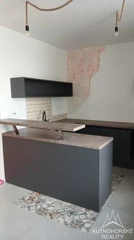 Pronájem bytu 1+kk, Kutná Hora, Na Náměti, 30 m2