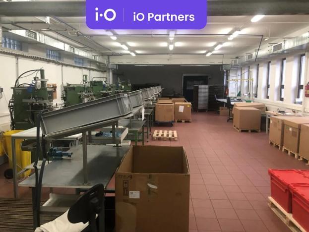 Pronájem skladu, Stochov, J. Dundra, 1940 m2