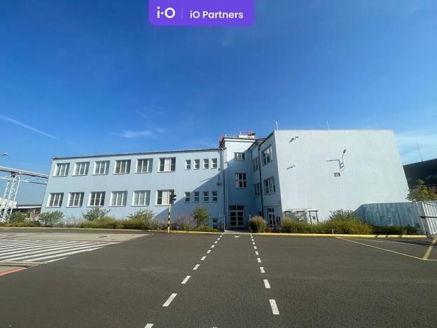 Pronájem kanceláře, Rakovník, Ottova, 2000 m2