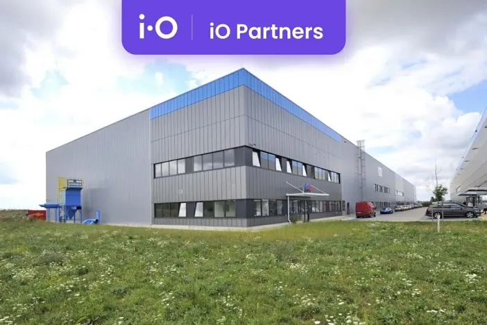 Pronájem skladu, Chrášťany, Za Tratí, 4100 m2