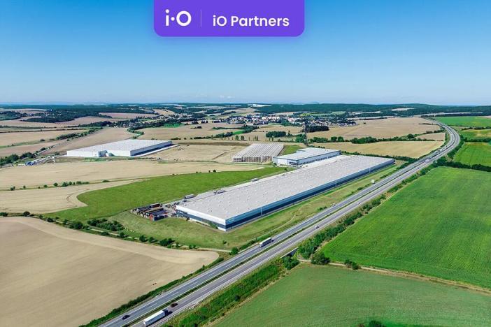 Pronájem skladu, Přehýšov, 10000 m2