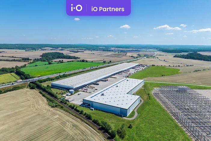 Pronájem skladu, Přehýšov, 10000 m2