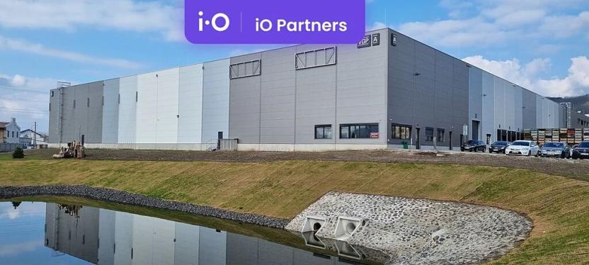 Pronájem skladu, Ústí nad Labem, Kekulova, 4000 m2