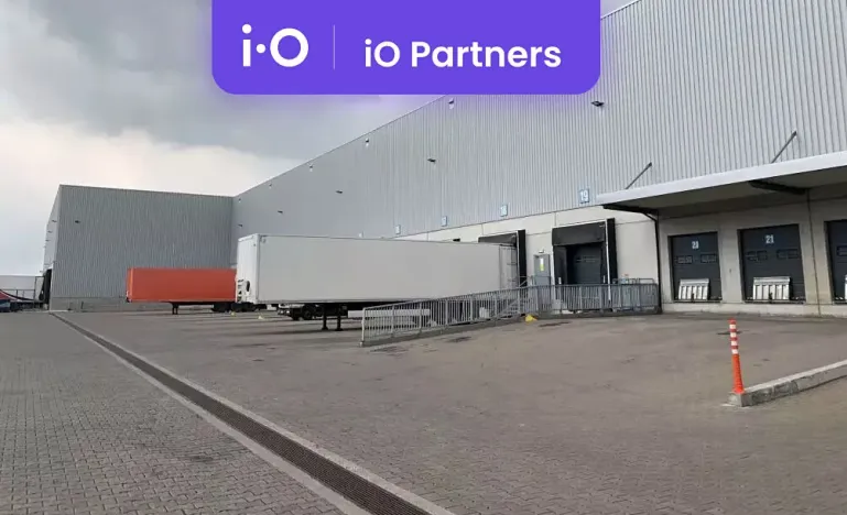 Pronájem skladu, Chrášťany, Za Tratí, 1228 m2