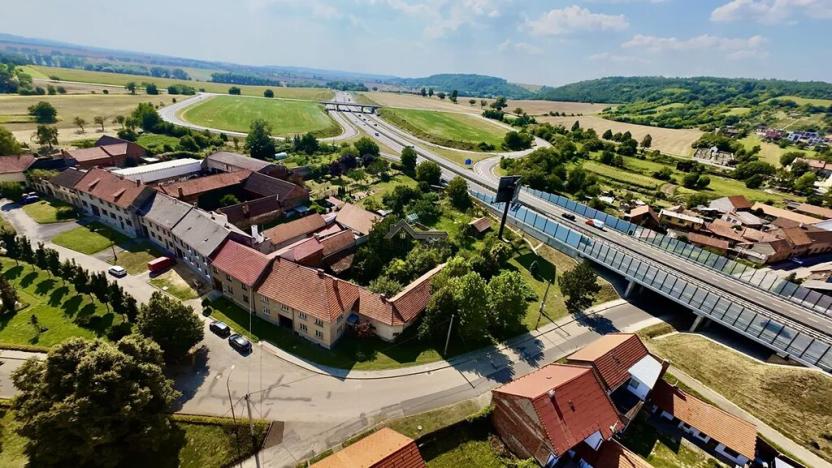 Prodej rodinného domu, Drysice, 349 m2