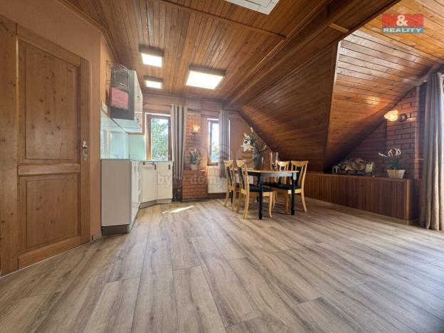 Pronájem bytu 1+kk, Bříství, 34 m2