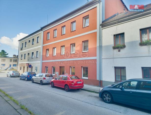 Pronájem bytu 1+1, Úpice, Spojenců, 40 m2