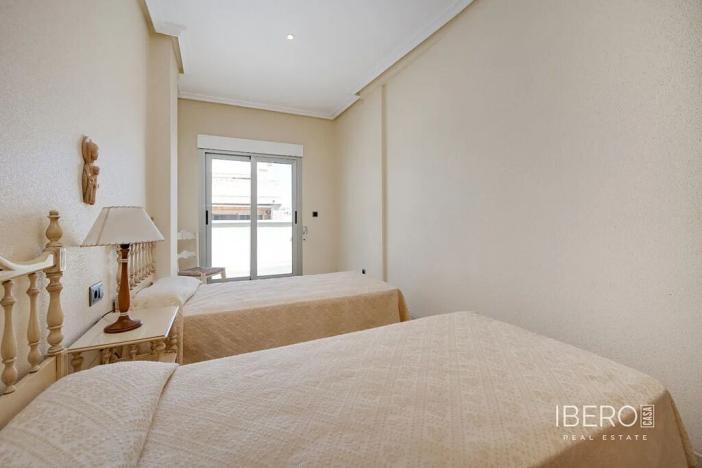 Prodej bytu 4+kk, Torrevieja, Španělsko, 133 m2