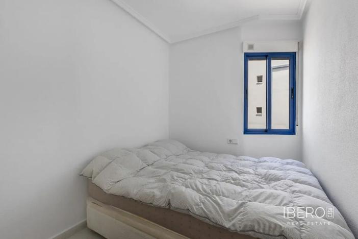 Prodej bytu 3+kk, Torrevieja, Španělsko, 45 m2