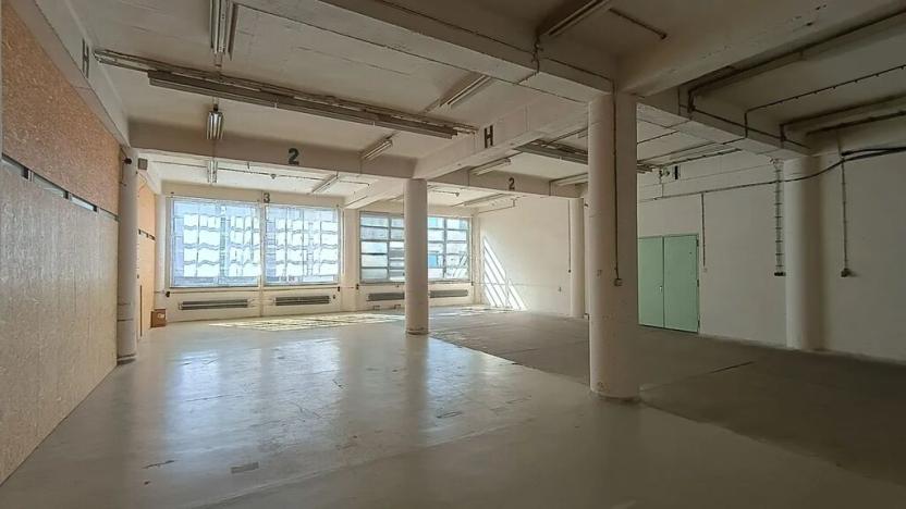 Pronájem skladu, Jablonec nad Nisou, Palackého, 212 m2